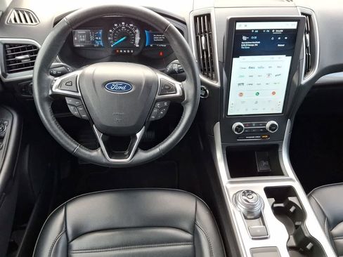 Used 2024 Ford Edge SEL image 27