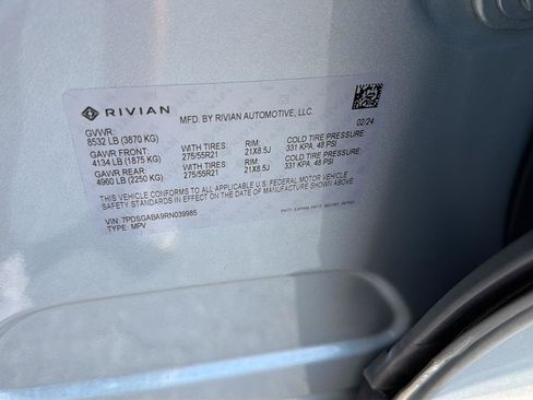 Used 2024 Rivian R1S Adventure Quad AWD/4WD image 40