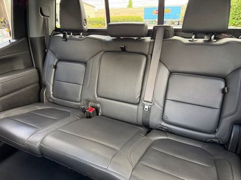 Used 2021 Chevrolet Silverado 1500 LTZ w/ LTZ Premium Package AWD/4WD image 13