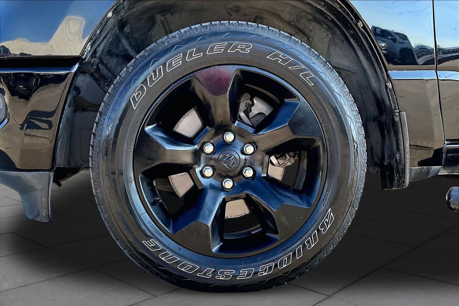 Used 2019 RAM 1500 Big Horn RWD image 11