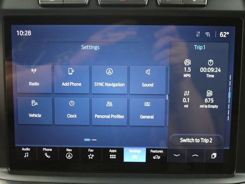 Used 2024 Ford F350 Lariat w/ FX4 Off-Road Package AWD/4WD image 32