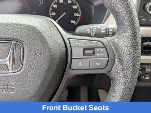 Used 2025 Honda HR-V LX image 22