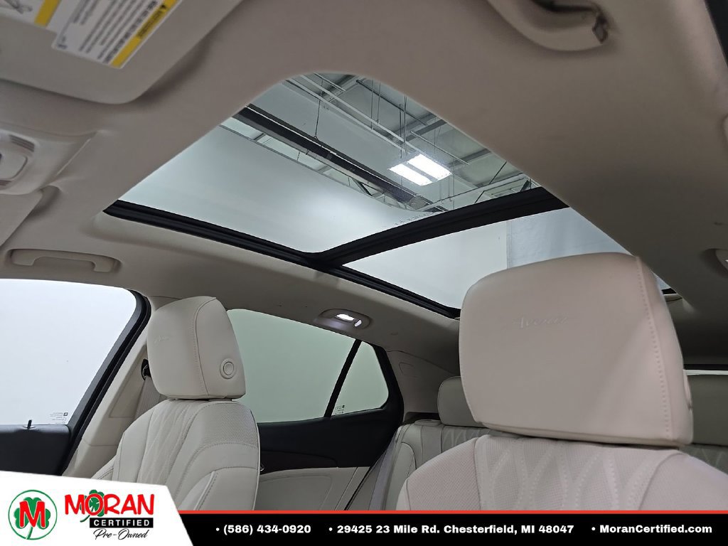 Used 2023 Buick Envision Avenir AWD/4WD image 11