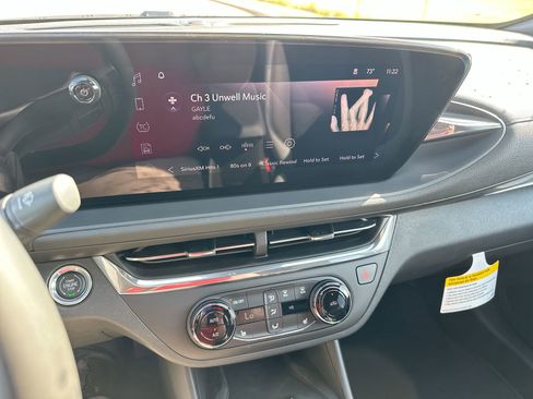 New 2026 Buick Envista Preferred image 16