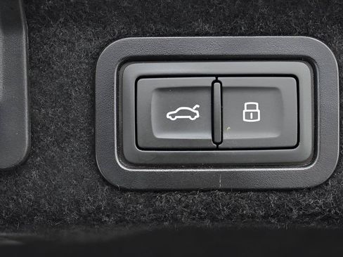 Used 2021 Audi S6 Prestige AWD/4WD image 17