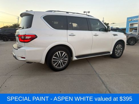 Used 2021 Nissan Armada SL w/ Captain's Chairs Package RWD image 4