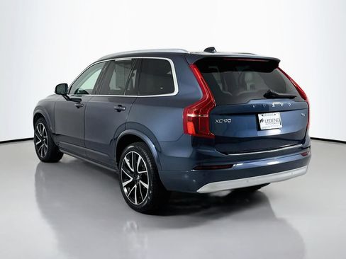 Used 2022 Volvo XC90 T6 Momentum w/ Advanced Package AWD/4WD image 7