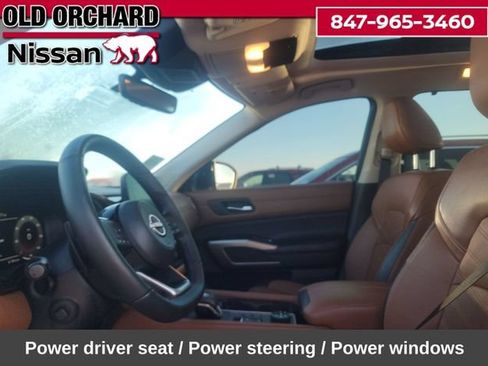Used 2023 Nissan Pathfinder Platinum AWD/4WD image 8