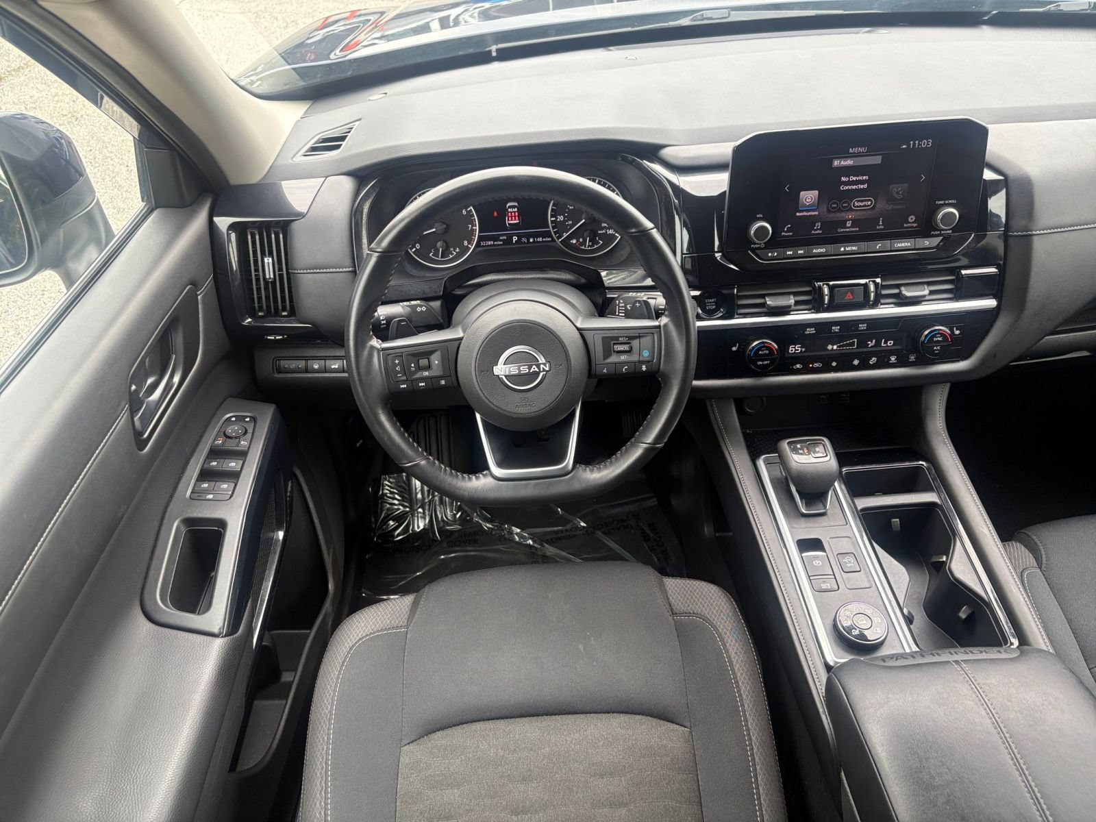 Used 2025 Nissan Pathfinder SV AWD/4WD image 30