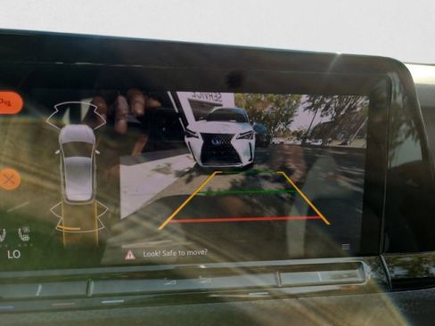 Used 2024 Volkswagen GTI SE image 18