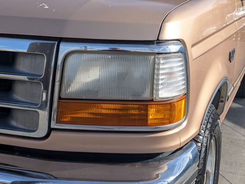 Used 1995 Ford F150 XL image 12