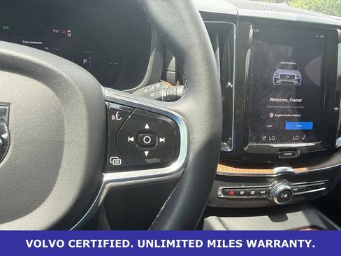 Certified 2024 Volvo XC60 T8 Ultimate w/ Protection Package Premier AWD/4WD image 22