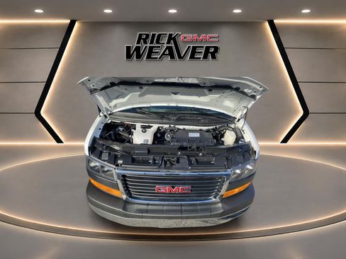 Used 2025 GMC Savana 2500 w/ Driver Convenience Package RWD image 32