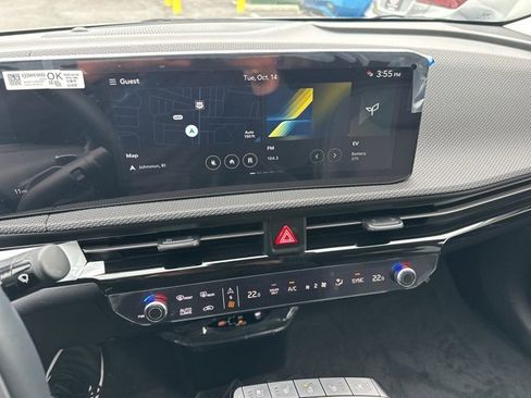 New 2025 Kia EV6 Wind image 15