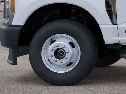 New 2026 Ford F350 XL AWD/4WD image 22
