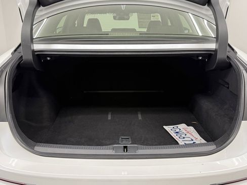 Used 2023 Toyota Crown XLE image 11