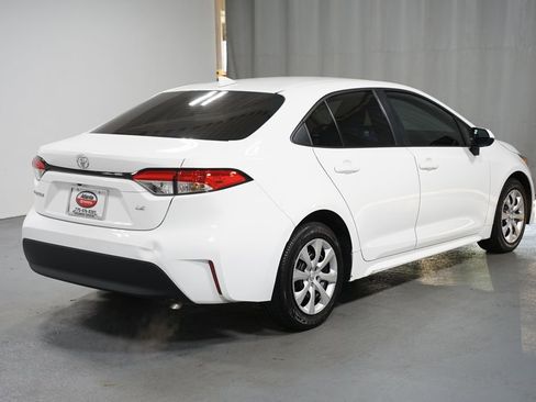 Certified 2024 Toyota Corolla LE image 8