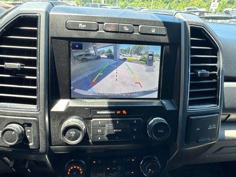 Used 2020 Ford F250 XLT w/ Tremor Off-Road Package AWD/4WD image 21