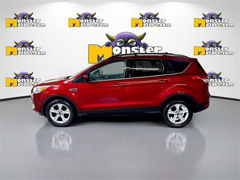 Used 2015 Ford Escape SE w/ Equipment Group 201A image 7