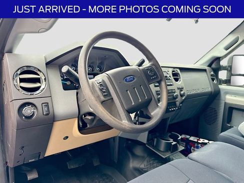 Used 2016 Ford F250 XLT w/ XLT Value Package image 11