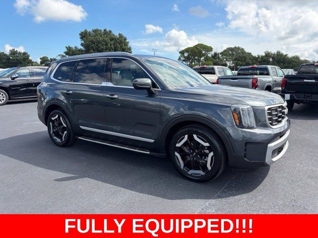 Used 2023 Kia Telluride S w/ S Sunroof Package FWD image 1