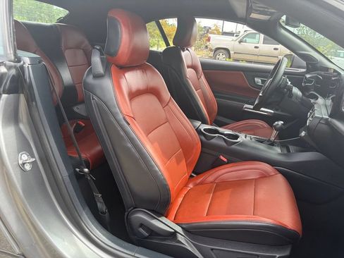 Used 2024 Ford Mustang GT Premium RWD image 35