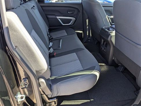 Used 2024 Nissan Titan SV w/ SV Convenience Package image 28