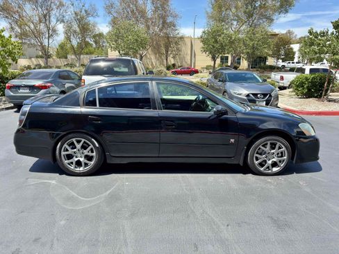Used 2006 Nissan Altima SE-R w/ (K92) Protection Pkg FWD image 7