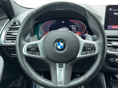 Used 2023 BMW X4 xDrive30i w/ M Sport Package image 18