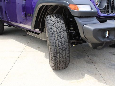 New 2026 Jeep Wrangler Unlimited Sport AWD/4WD image 39