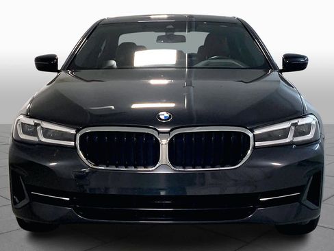 Certified 2023 BMW 530i xDrive w/ Premium Package image 3