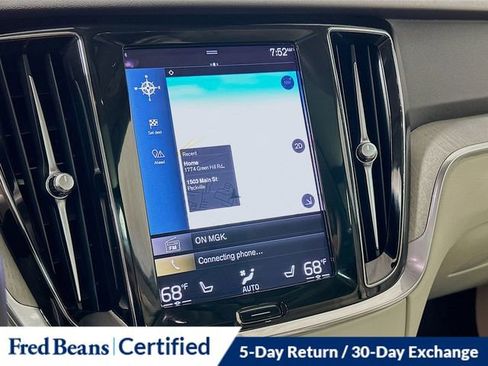 Used 2022 Volvo V60 T5 Cross Country w/ Advanced Package image 14