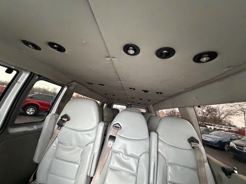 Used 2013 Ford E-350 and Econoline 350 Extended Super Duty w/ PWR Group image 19