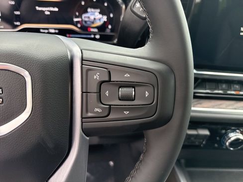 New 2025 GMC Sierra 2500 SLT image 19