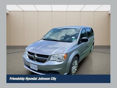 Used 2017 Dodge Grand Caravan SE w/ Power Window Group