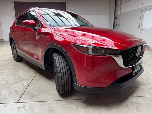 Used 2023 MAZDA CX-5 AWD 2.5 S w/ Premium Plus Pkg image 7