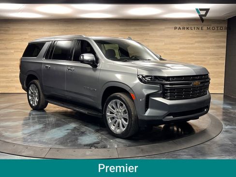 Used 2023 Chevrolet Suburban Premier AWD/4WD image 1