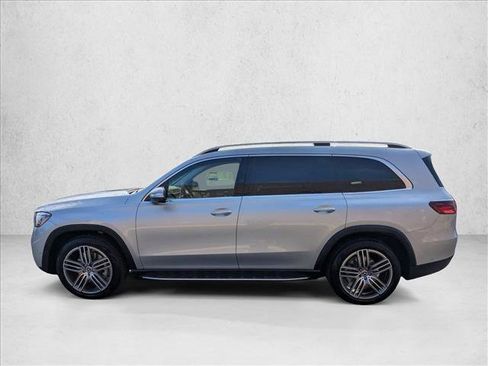 Certified 2026 Mercedes-Benz GLS 450 4MATIC image 8