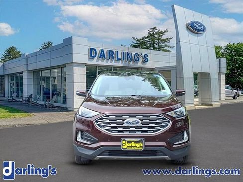 Used 2024 Ford Edge Titanium AWD/4WD image 2