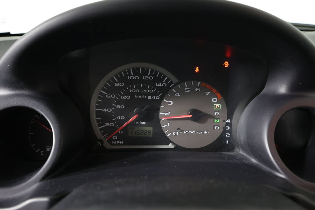 Used 2004 Mitsubishi Eclipse GT FWD image 19