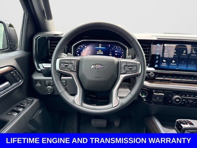 Used 2026 Chevrolet Silverado 1500 LT Trail Boss w/ Safety Package AWD/4WD image 18