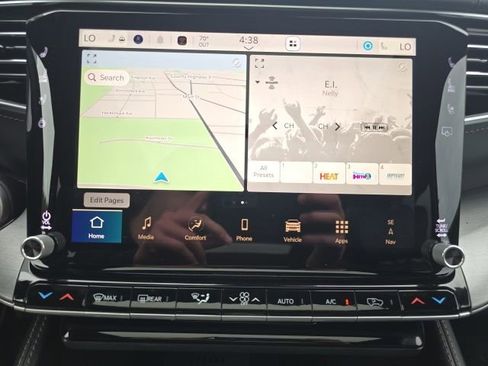 New 2026 Jeep Grand Wagoneer Limited image 17