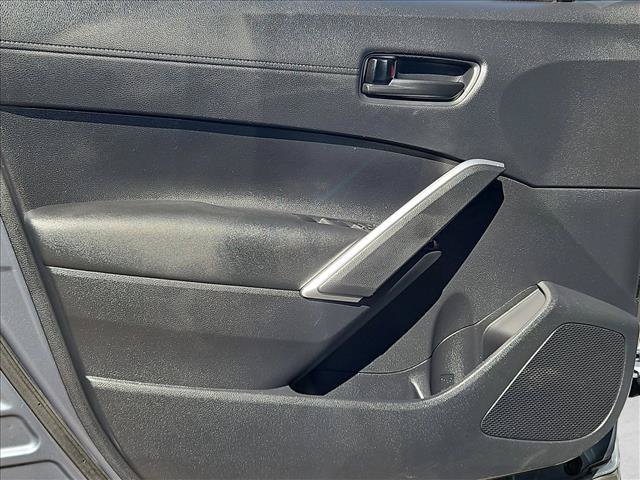 Used 2024 Toyota Corolla Cross AWD Hybrid image 10
