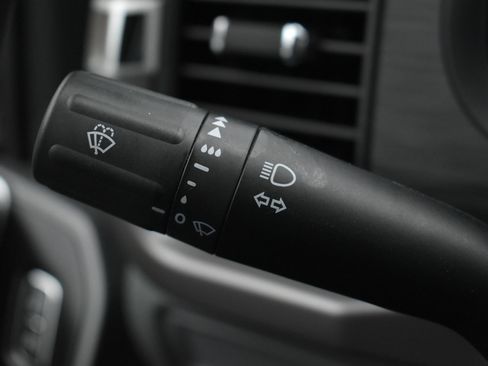 Used 2024 Ford F150 XLT w/ FX4 Off-Road Package image 17