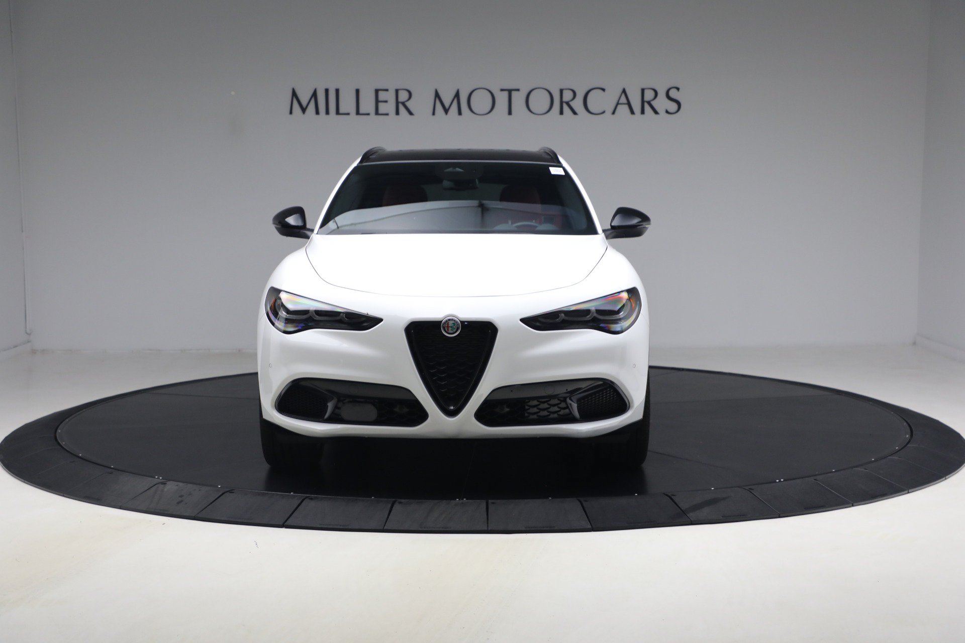 New 2026 Alfa Romeo Stelvio Sprint AWD/4WD image 9