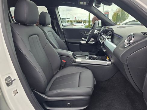 New 2026 Mercedes-Benz GLB 250 4MATIC image 28