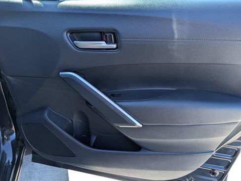 Used 2024 Toyota Corolla Cross XLE w/ Convenience Package FWD image 34
