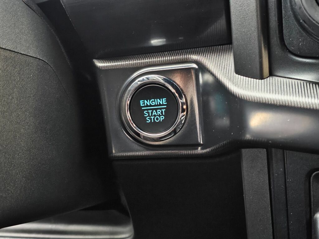 Certified 2025 Ford F150 Lariat AWD/4WD image 31