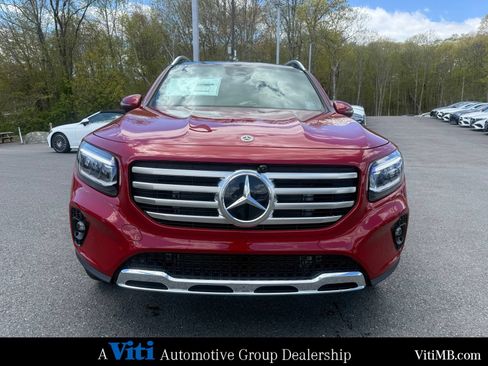 New 2026 Mercedes-Benz GLB 250 4MATIC image 3