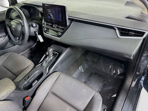 Used 2024 Toyota Corolla LE image 29